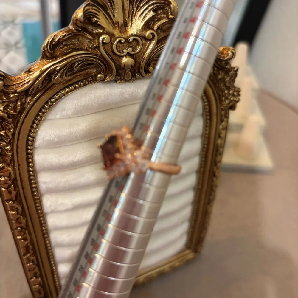 Elegant Purple Halo Ring with Clear Stone Accents and clover ๐ corners 6.5 NWOT - Picture 11 of 11